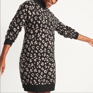 Old Navy Animal print long bulky sweater XXL